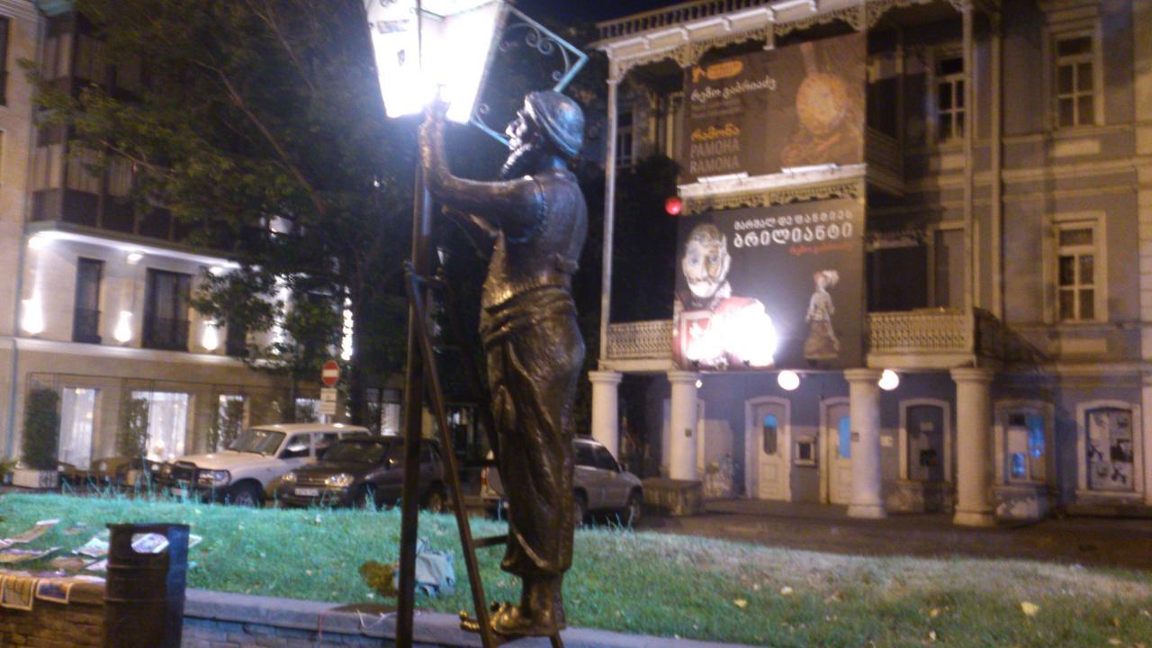 Отель Гостевой дом Мадонна Тбилиси Экстерьер фото